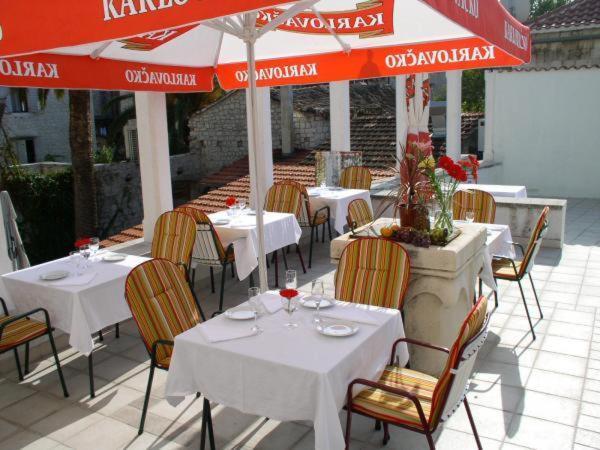 Vila Liza Bed & Breakfast Trogir Exterior photo